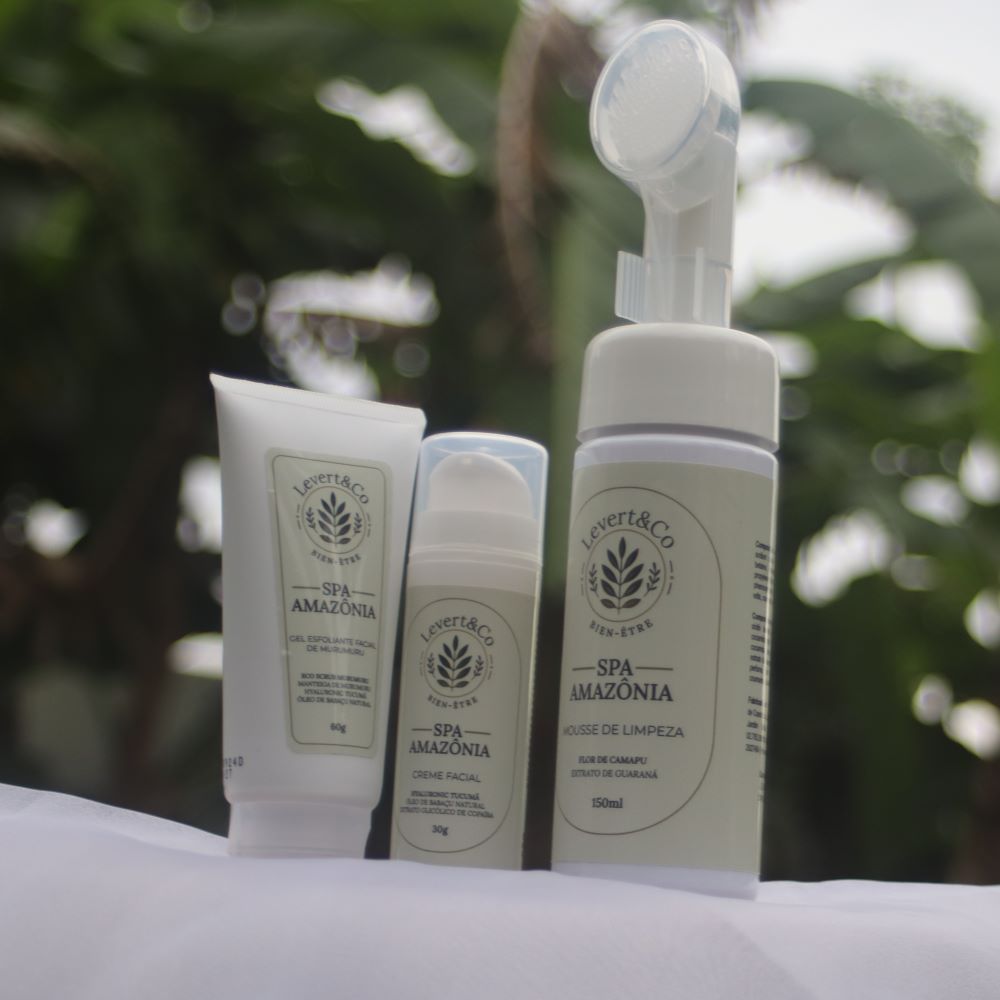 Kit SPA Amazônia – Cuidado Completo para Pele com Poder da Natureza (Incluso Necessaire)