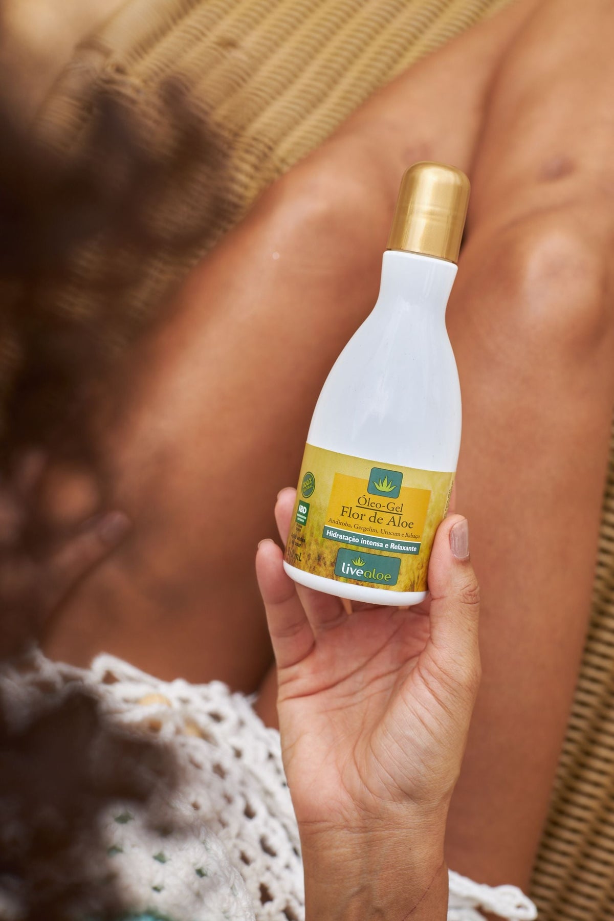 Oleo-Gel Flor de Aloe Livealoe 210ml - Hidratante Bifasico Corporal Natural