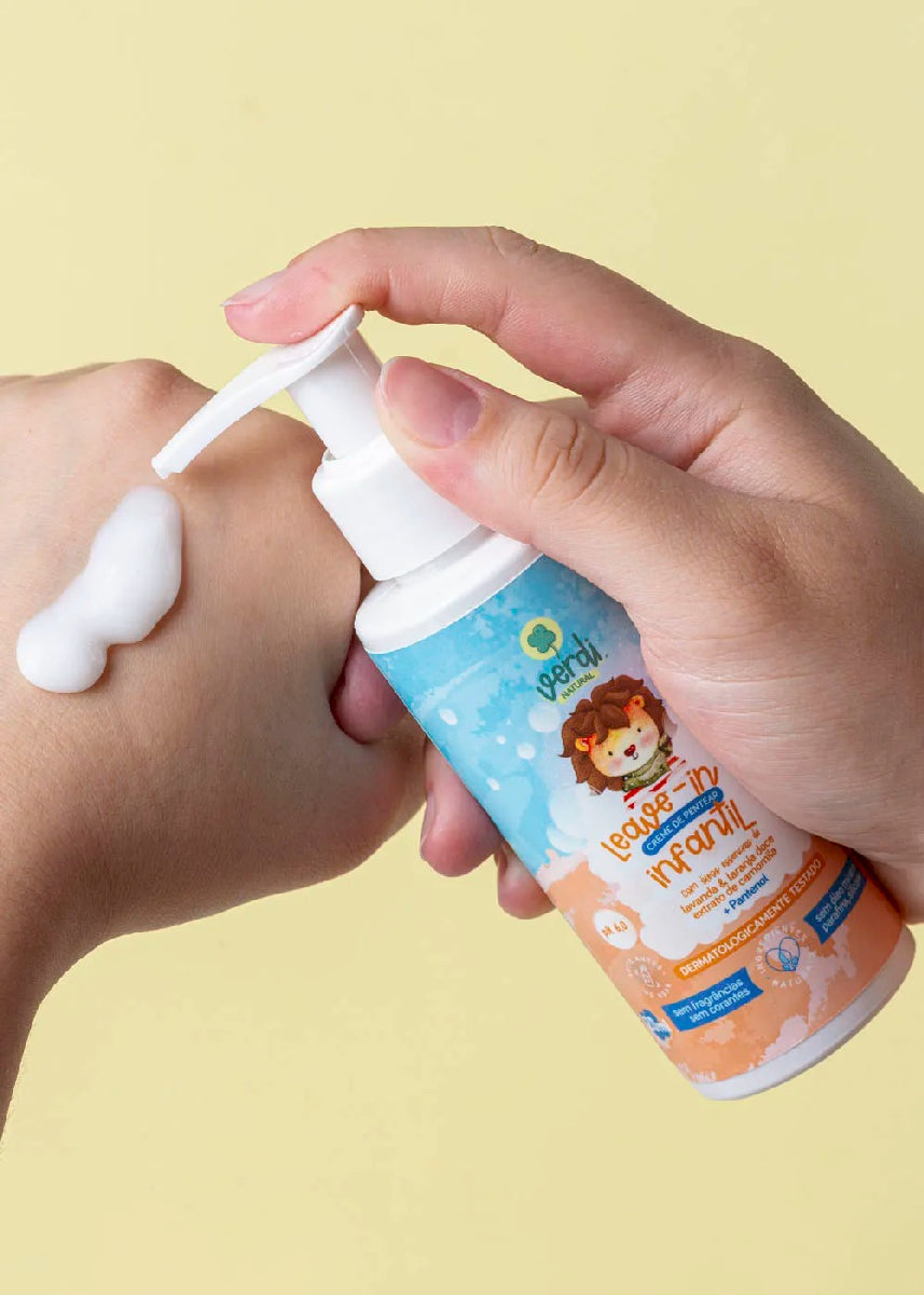 Leave In Creme de Pentear Infantil Natural Óleos Essenciais e Extrato de Camomila
