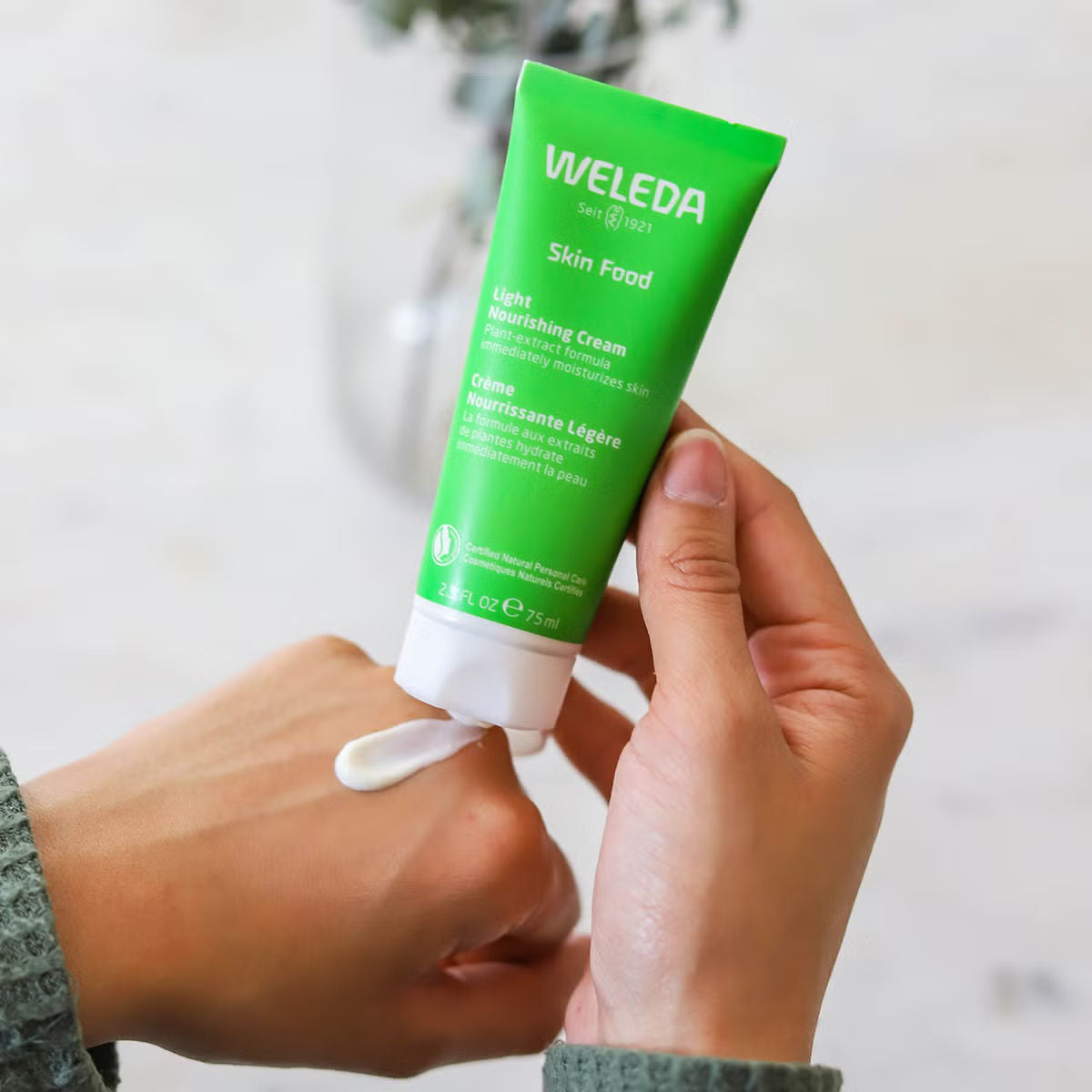 Creme Hidratante Skin Food Light Weleda 75ml